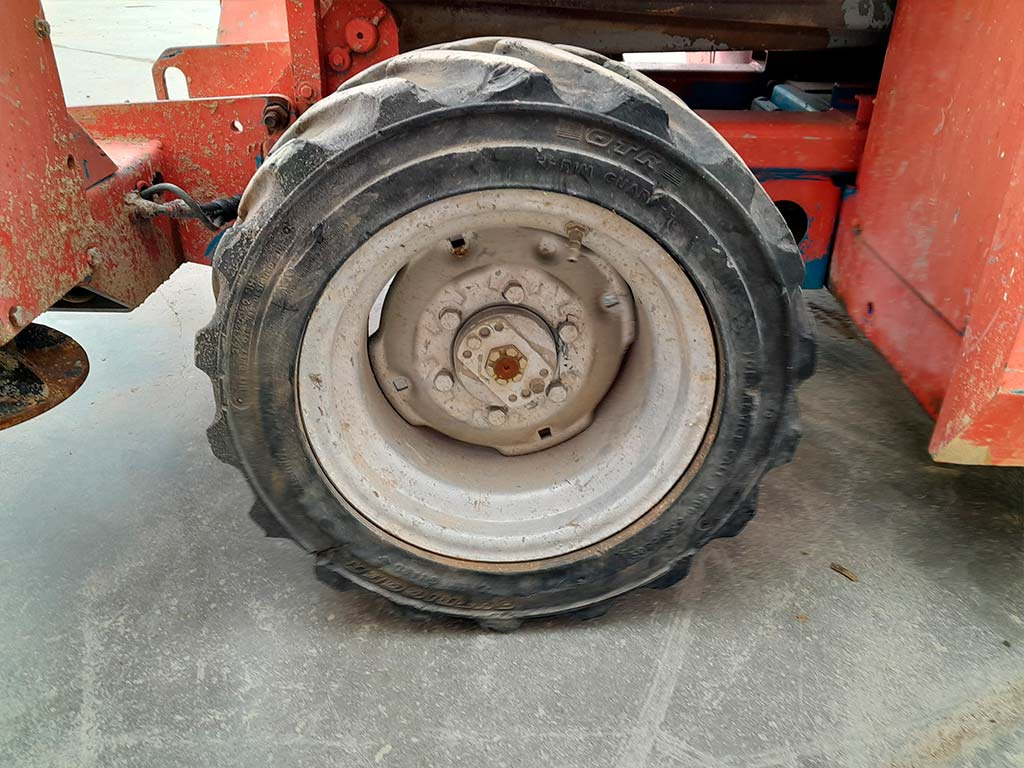 Scissor lift GENIE GS2668RT: picture 7