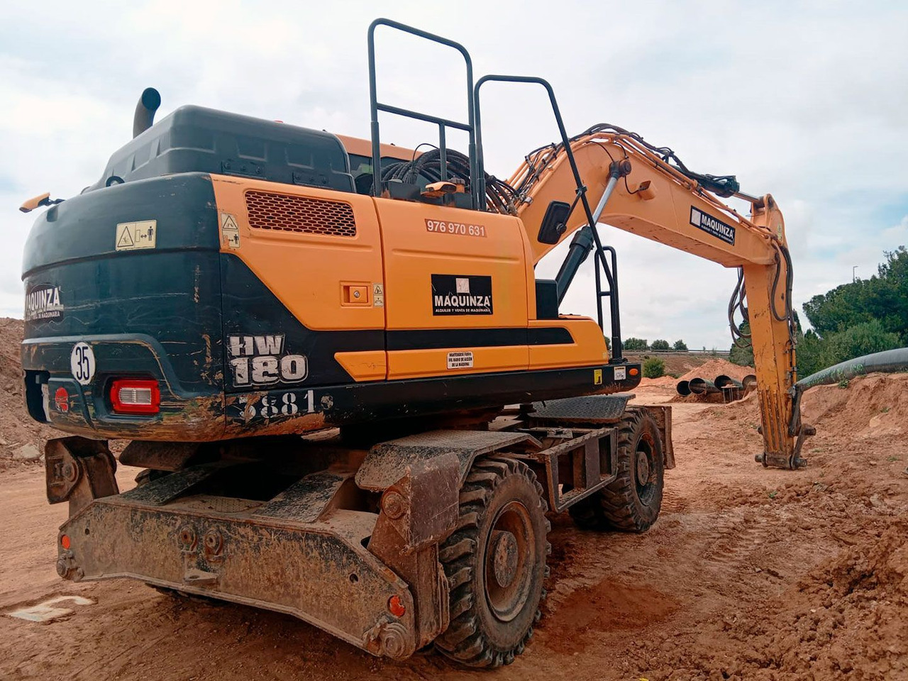 HYUNDAI HW180 - Wheel excavator: picture 4 HYUNDAI HW180 - Wheel excavator: picture 4