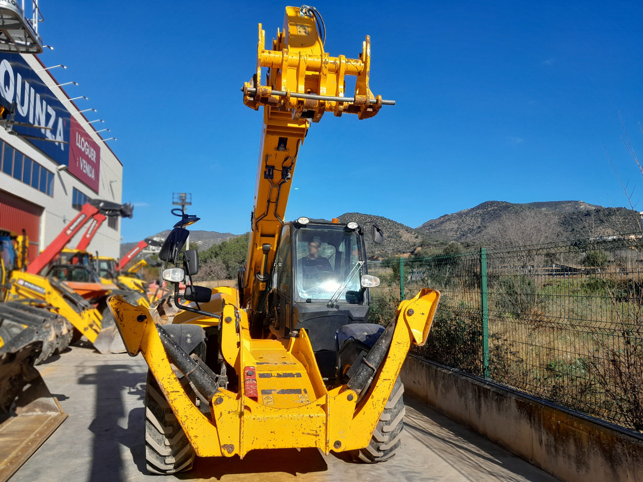 JCB 540.180 - Telescopic handler: picture 2 JCB 540.180 - Telescopic handler: picture 2