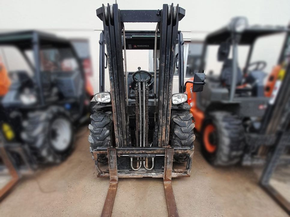 MANITOU MC18.4 D - Diesel forklift: picture 5 MANITOU MC18.4 D - Diesel forklift: picture 5