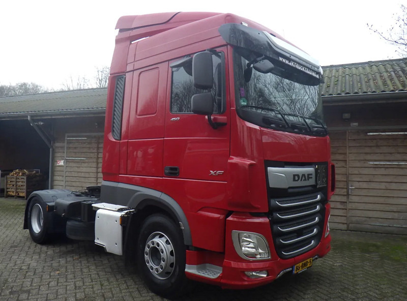 DAF XF 450 Smart Tacho 2 / 8 Tons vooras - Tractor unit: picture 2 DAF XF 450 Smart Tacho 2 / 8 Tons vooras - Tractor unit: picture 2