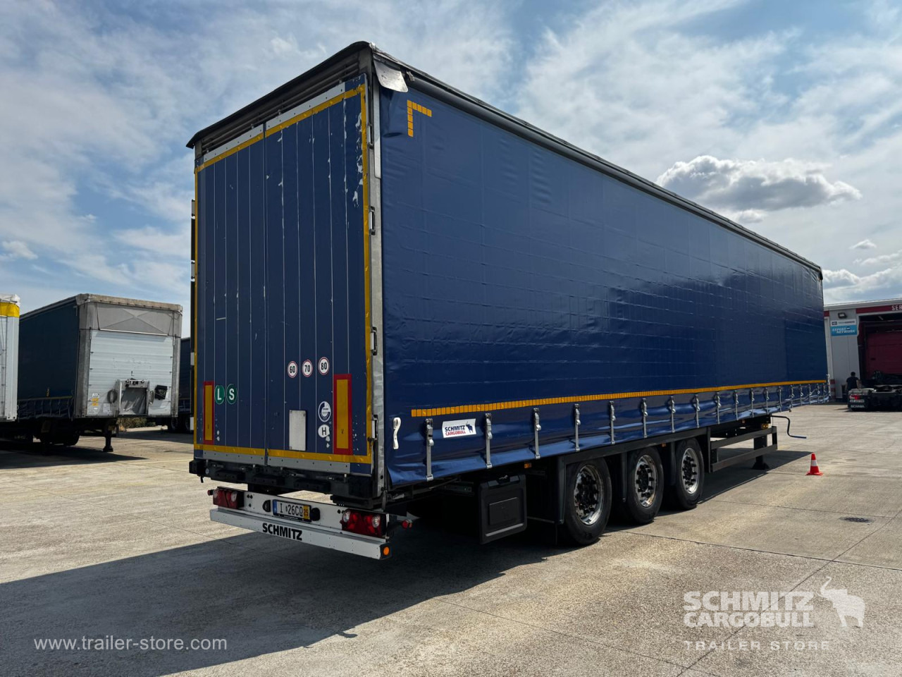 SCHMITZ Curtainsider Varios - Curtainsider semi-trailer: picture 5 SCHMITZ Curtainsider Varios - Curtainsider semi-trailer: picture 5