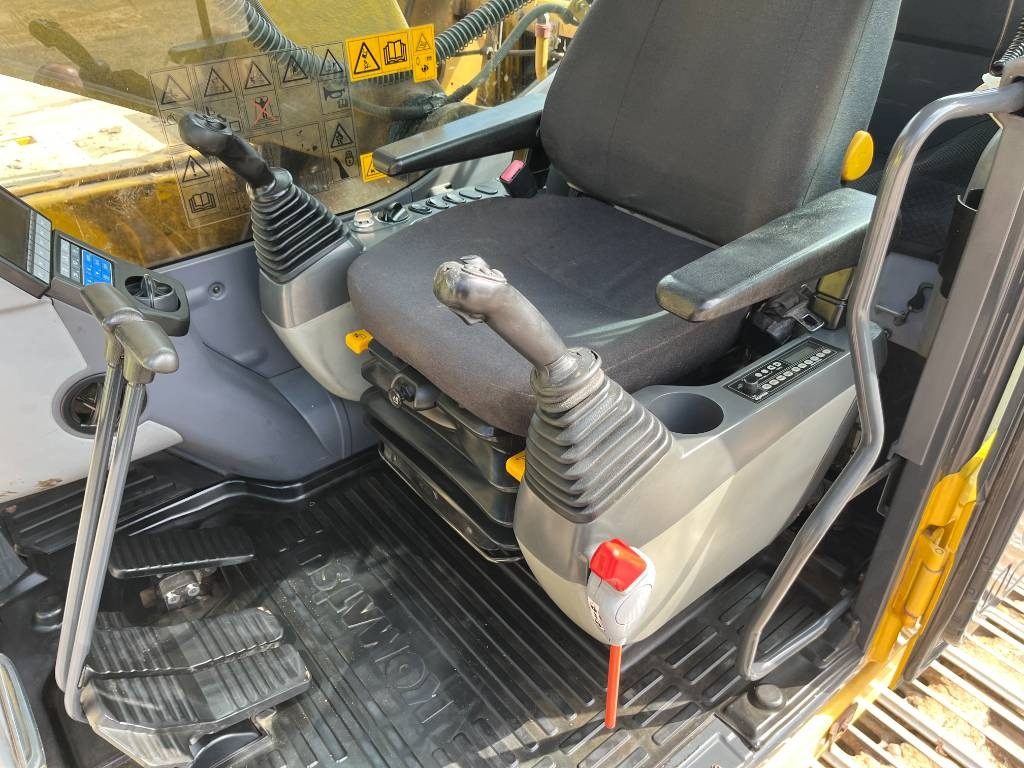 Komatsu PC 210 LC-8  - Crawler excavator: picture 5 Komatsu PC 210 LC-8  - Crawler excavator: picture 5