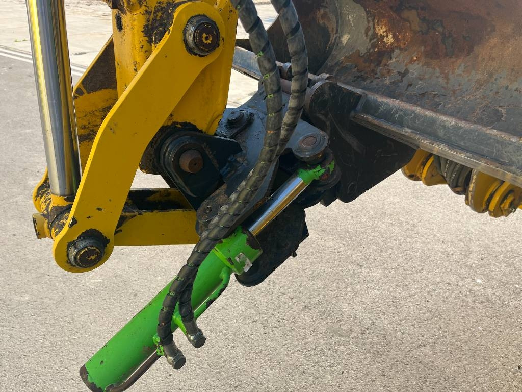 Komatsu WB 97 S-8 - Backhoe loader: picture 5 Komatsu WB 97 S-8 - Backhoe loader: picture 5