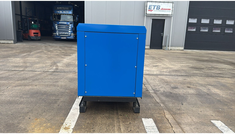 Diesel Generator Set WP41R (41 KVA/ 400V / 1500 RPM / 3 PHASE / 54 A / 50 HZ) - Generator set: picture 4 Diesel Generator Set WP41R (41 KVA/ 400V / 1500 RPM / 3 PHASE / 54 A / 50 HZ) - Generator set: picture 4
