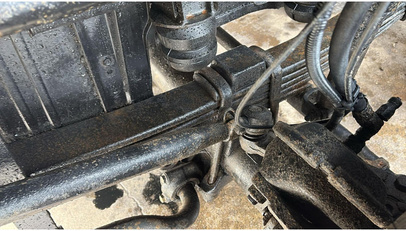 Tipper MAN 35.414 (6 CYLINDER / 8X6 / BIG AXLES / STEEL SUSP. / LAMES / GRAND PONT): picture 8