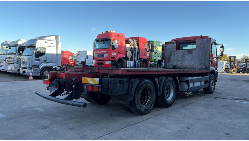 MAN TGA 26.360 (6X4 / STEEL SUSP / LAMES / MANUAL PUMP / BOITE MANUELLE / MANUAL GEARBOX) - Dropside/ Flatbed truck: picture 4 MAN TGA 26.360 (6X4 / STEEL SUSP / LAMES / MANUAL PUMP / BOITE MANUELLE / MANUAL GEARBOX) - Dropside/ Flatbed truck: picture 4