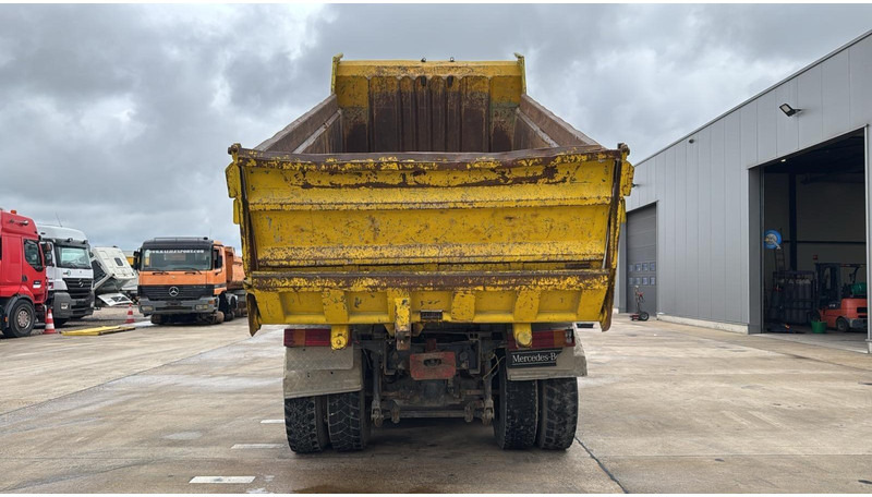 Mercedes-Benz ACTROS 2640 (EPS / LAMES / GRAND PONT / 6X4 / 3 PEDALES) - Tipper: picture 5 Mercedes-Benz ACTROS 2640 (EPS / LAMES / GRAND PONT / 6X4 / 3 PEDALES) - Tipper: picture 5