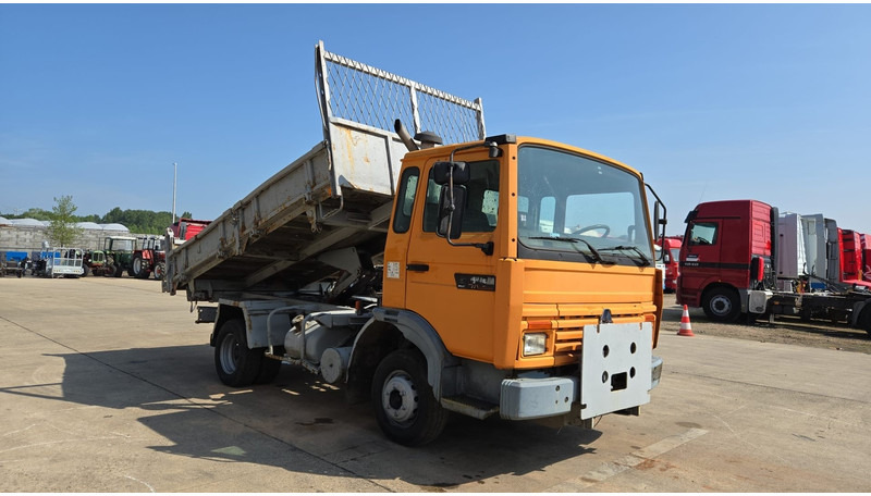 Renault S 150 (POMPE MANUELLE / LAMES / MANUAL PUMP) - Tipper: picture 3 Renault S 150 (POMPE MANUELLE / LAMES / MANUAL PUMP) - Tipper: picture 3