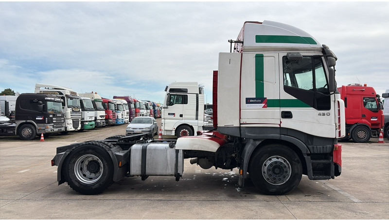 Iveco Stralis 430 (BOITE MANUELLE / MANUAL GEARBOX) - Tractor unit: picture 4 Iveco Stralis 430 (BOITE MANUELLE / MANUAL GEARBOX) - Tractor unit: picture 4