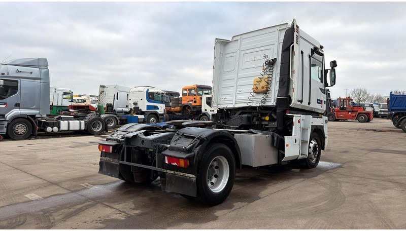 Renault Magnum 400 (BOITE MANUELLE / MANUAL GEARBOX) - Tractor unit: picture 4 Renault Magnum 400 (BOITE MANUELLE / MANUAL GEARBOX) - Tractor unit: picture 4