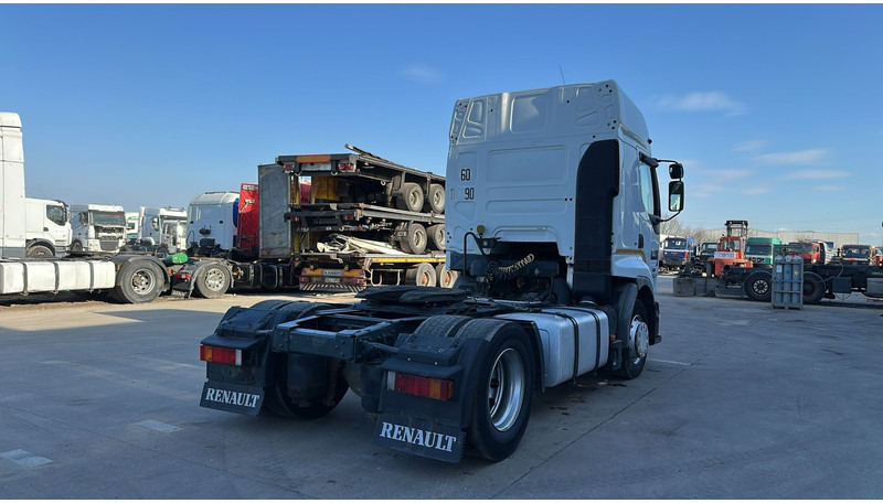 Renault Premium 420 (TRES PROPRE / PARFAIT ETAT / BOITE MANUELLE / MANUAL GEARBOX) - Tractor unit: picture 4 Renault Premium 420 (TRES PROPRE / PARFAIT ETAT / BOITE MANUELLE / MANUAL GEARBOX) - Tractor unit: picture 4