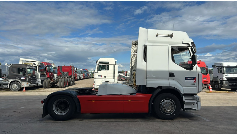 Renault Premium 440 DXI - Tractor unit: picture 4 Renault Premium 440 DXI - Tractor unit: picture 4