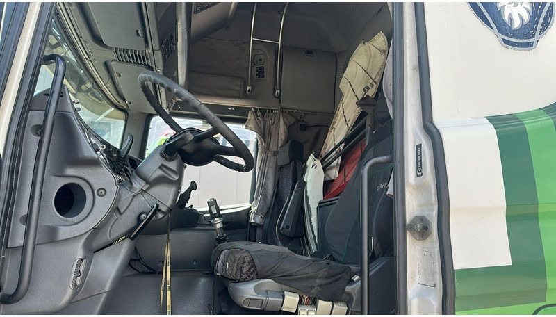 Tractor unit Scania 124-470 (MANUAL GEARBOX / BOITE MANUELLE / PDE): picture 19 Tractor unit Scania 124-470 (MANUAL GEARBOX / BOITE MANUELLE / PDE): picture 19