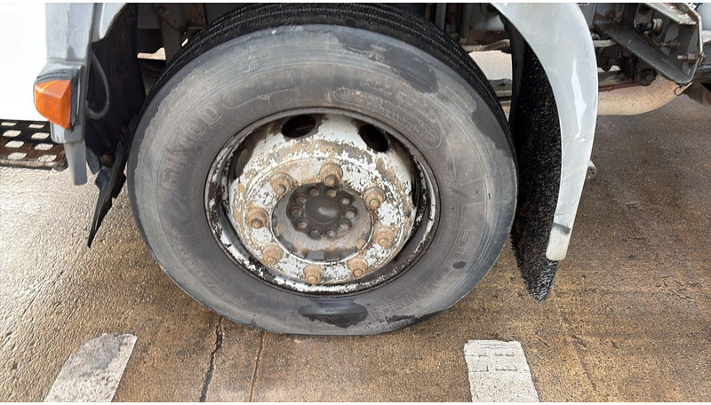 Cab chassis truck Volvo FL 220 (BELGIAN TRUCK / CAMION BELGE / MANUAL GEARBOX): picture 10 Cab chassis truck Volvo FL 220 (BELGIAN TRUCK / CAMION BELGE / MANUAL GEARBOX): picture 10