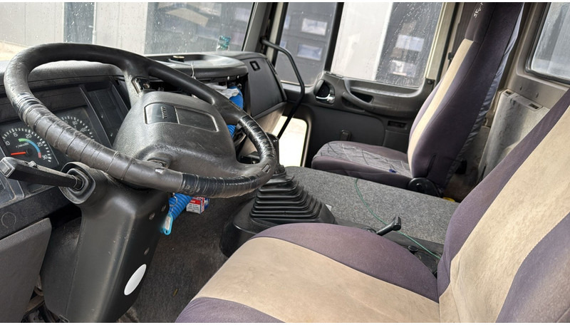 Volvo FL 220 (FULL STEEL SUSP. / 10 BOLTS / 18 TONS / VERY CLEAN CHASSIS !!! / CHASSIS 5.50M LENGHT) leasing Volvo FL 220 (FULL STEEL SUSP. / 10 BOLTS / 18 TONS / VERY CLEAN CHASSIS !!! / CHASSIS 5.50M LENGHT): picture 16