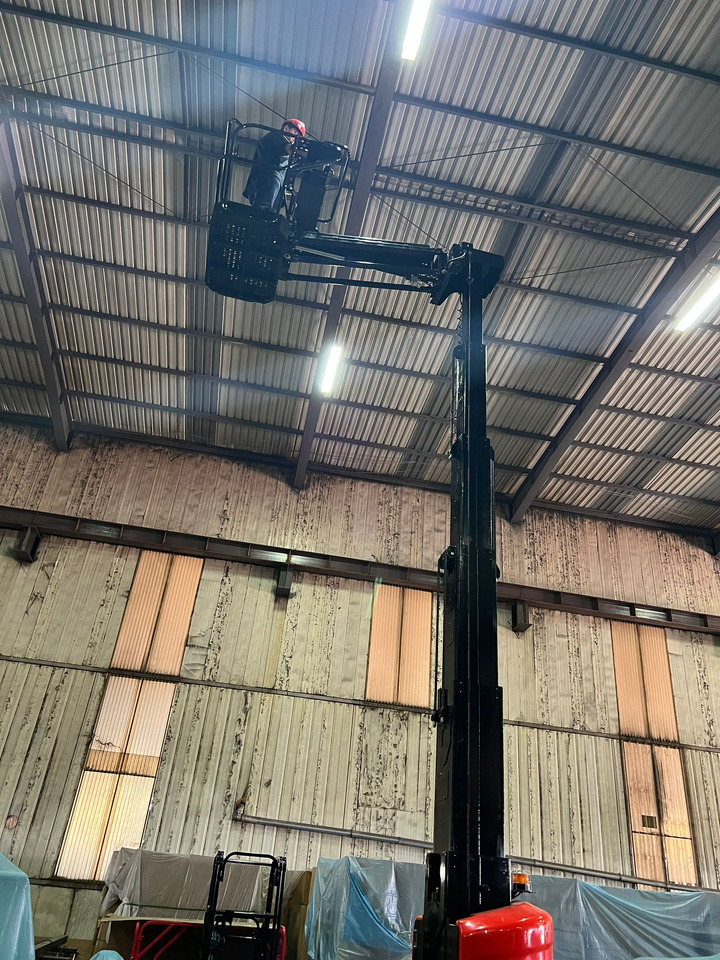 GALEN Vertical Mast Lift with Jib - Vertical mast lift: picture 4 GALEN Vertical Mast Lift with Jib - Vertical mast lift: picture 4