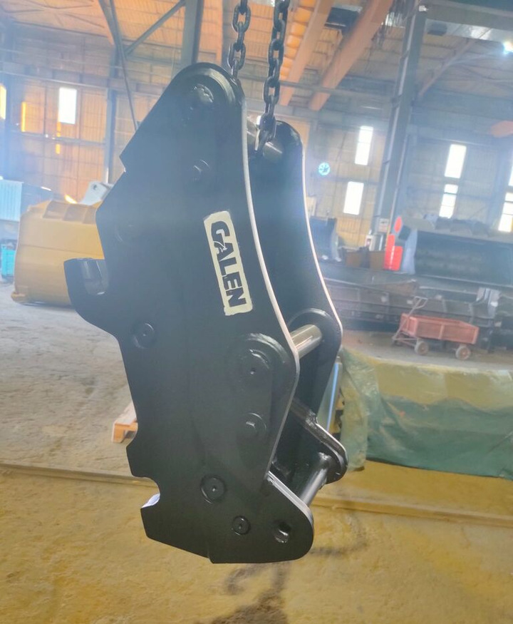 GALEN Volvo BL71 - Quick coupler for Backhoe loader: picture 2 GALEN Volvo BL71 - Quick coupler for Backhoe loader: picture 2