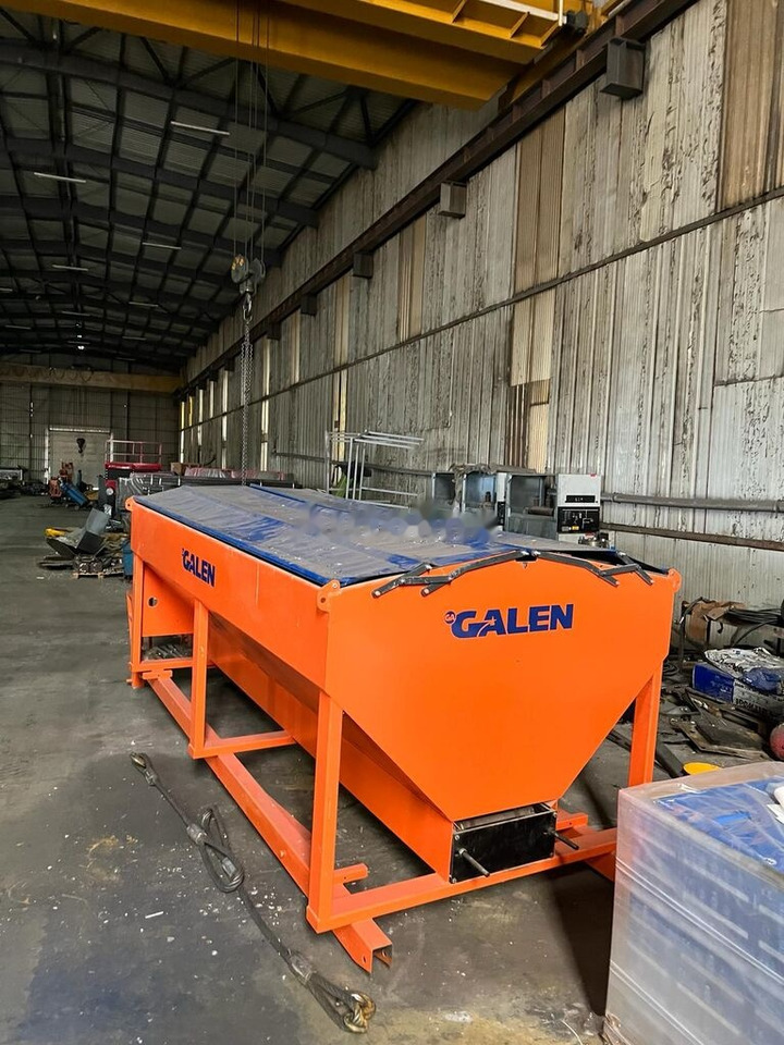 Galen Truck Salt Spreader from stock - Sand/ Salt spreader for Utility/ Special vehicle: picture 5 Galen Truck Salt Spreader from stock - Sand/ Salt spreader for Utility/ Special vehicle: picture 5