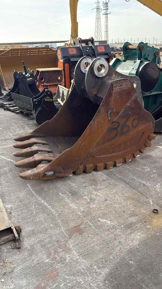 Excavator bucket for Crawler excavator HITACHI Second Hand 50tons Bucket With Cheap Price: picture 8