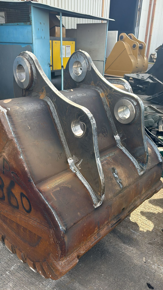 Excavator bucket for Crawler excavator HITACHI Second Hand 50tons Bucket With Cheap Price: picture 9