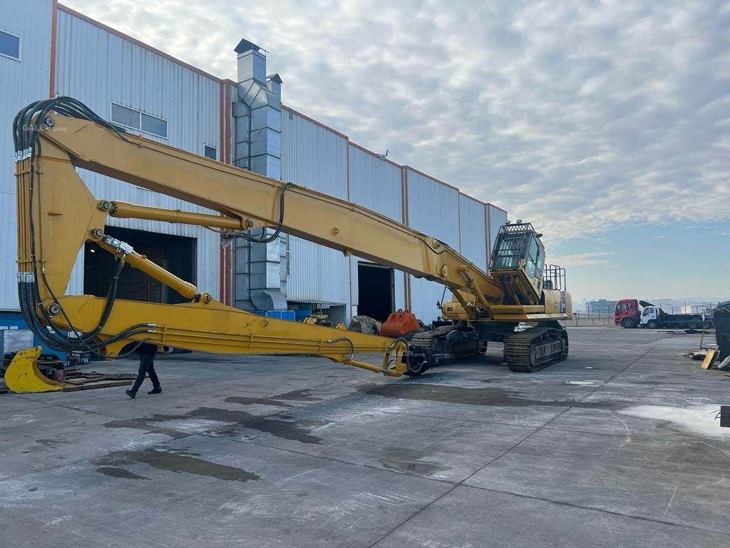 KOMATSU PC390 - Demolition excavator: picture 3 KOMATSU PC390 - Demolition excavator: picture 3