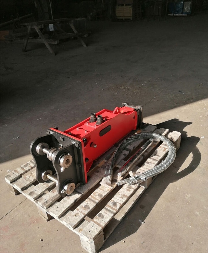 Soosan SB20 - Hydraulic hammer: picture 5 Soosan SB20 - Hydraulic hammer: picture 5