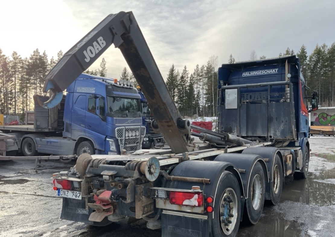 SCANIA R560 - Hook lift truck: picture 5 SCANIA R560 - Hook lift truck: picture 5