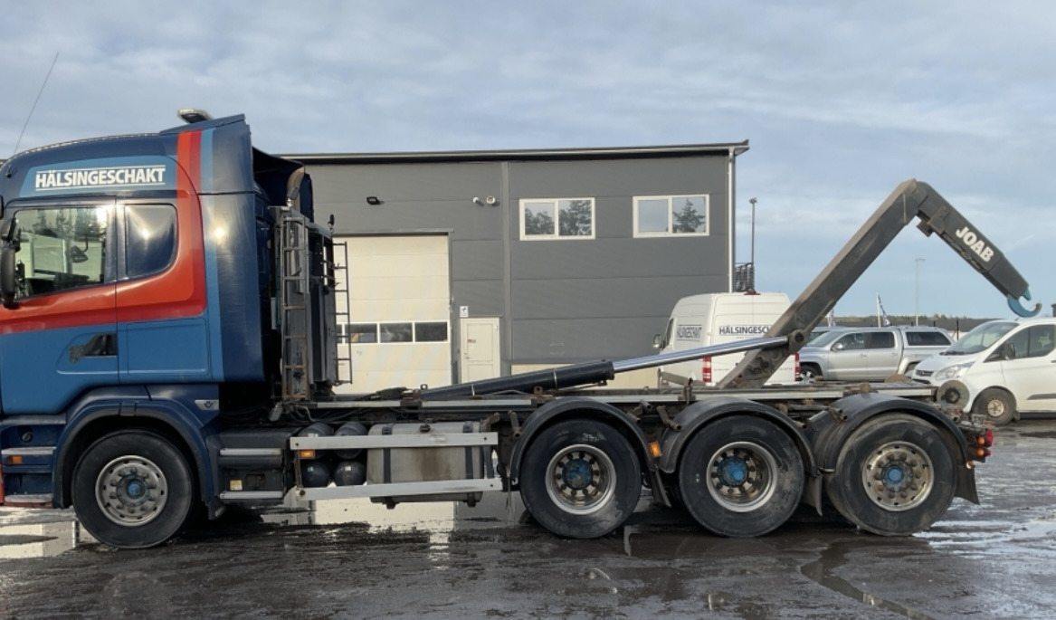 SCANIA R560 - Hook lift truck: picture 3 SCANIA R560 - Hook lift truck: picture 3