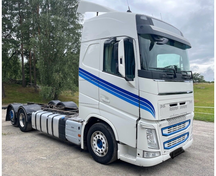 Volvo FH500 - Cab chassis truck: picture 2 Volvo FH500 - Cab chassis truck: picture 2