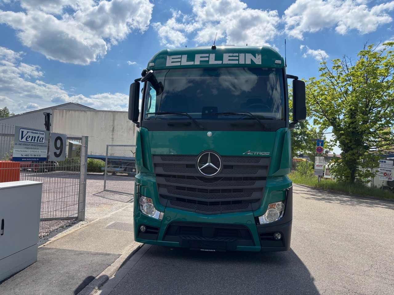 Mercedes-Benz Actros 1843 LL StreamSpace, Mega - Tractor unit: picture 2 Mercedes-Benz Actros 1843 LL StreamSpace, Mega - Tractor unit: picture 2