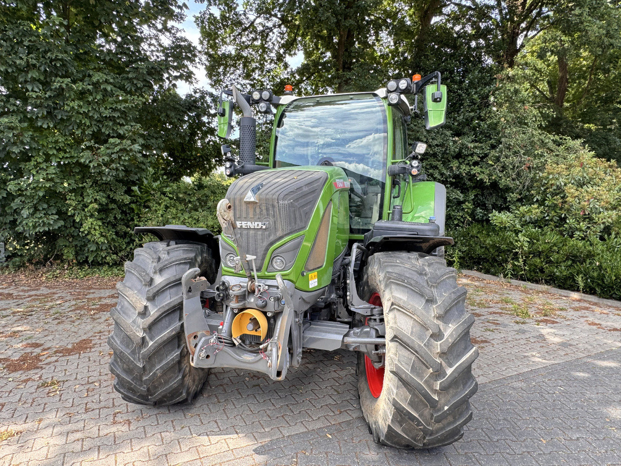 Fendt 718 Gen6 PowerPlus - Farm tractor: picture 4 Fendt 718 Gen6 PowerPlus - Farm tractor: picture 4