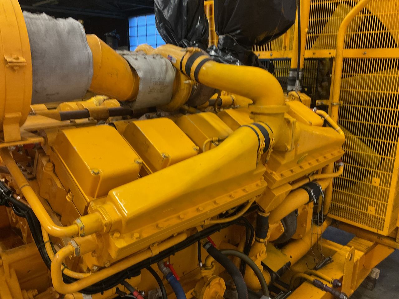 Cummins KTA38G3, 1000KVA Generatorset. Low hours and complete. - Generator set: picture 3 Cummins KTA38G3, 1000KVA Generatorset. Low hours and complete. - Generator set: picture 3