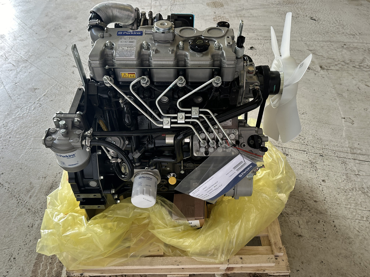Perkins 404D-22T - Engine: picture 5 Perkins 404D-22T - Engine: picture 5