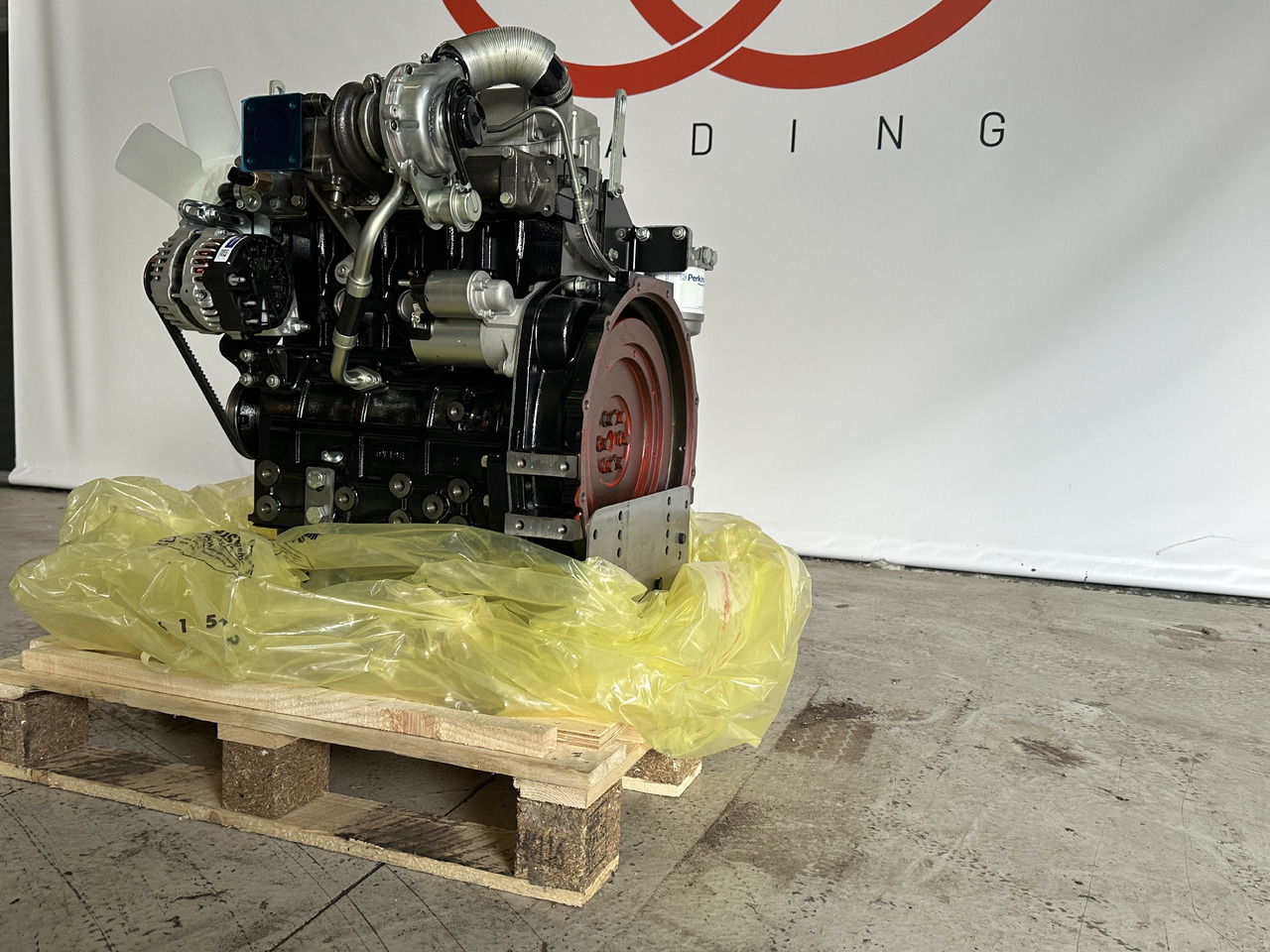 Perkins 404D-22T - Engine: picture 2 Perkins 404D-22T - Engine: picture 2