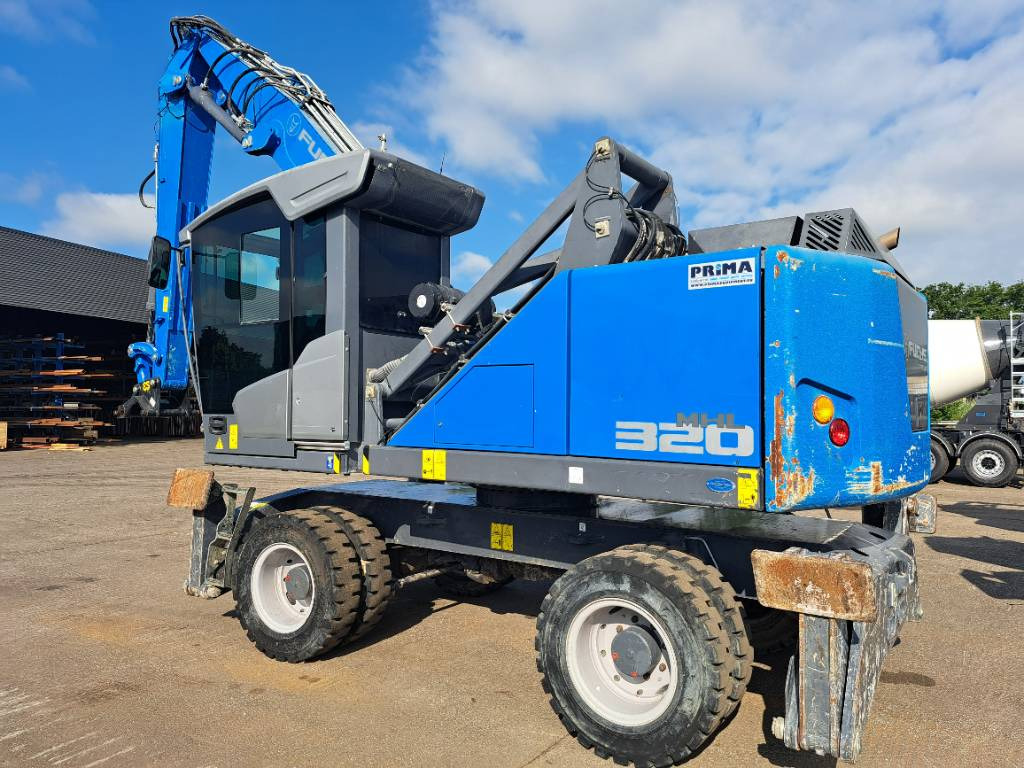 Fuchs MHL320F - Waste/ Industry handler: picture 1 Fuchs MHL320F - Waste/ Industry handler: picture 1