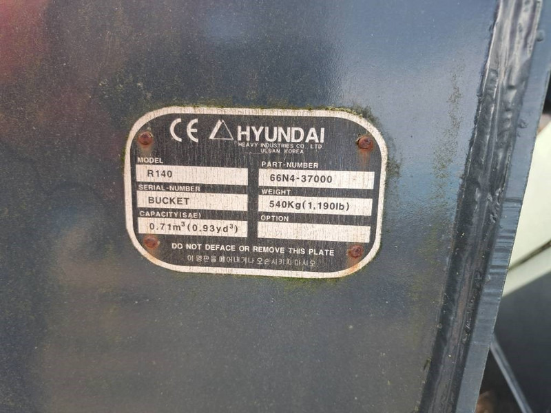 Hyundai Exacavator Digging Bucket 140, 6N4-37000 - Bucket for Construction machinery: picture 3 Hyundai Exacavator Digging Bucket 140, 6N4-37000 - Bucket for Construction machinery: picture 3