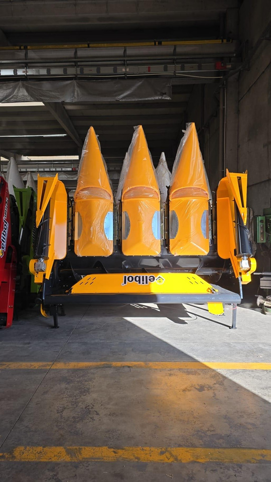 ELİBOL LR03 4 ROWS CORN HEADER - Maize harvester: picture 1 ELİBOL LR03 4 ROWS CORN HEADER - Maize harvester: picture 1