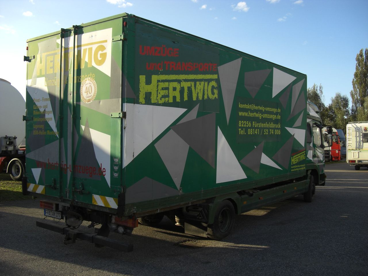 Mercedes-Benz 823L - Box truck: picture 3 Mercedes-Benz 823L - Box truck: picture 3