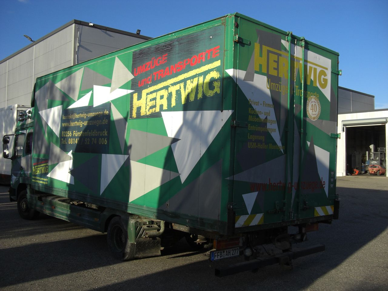 Mercedes-Benz 823L - Box truck: picture 4 Mercedes-Benz 823L - Box truck: picture 4