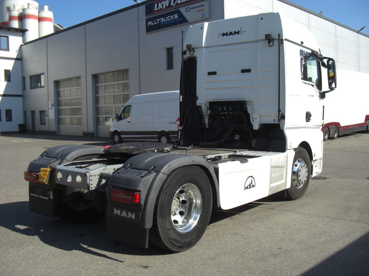 MAN 18480FLS / HYDR/ MANUAL - Tractor unit: picture 3 MAN 18480FLS / HYDR/ MANUAL - Tractor unit: picture 3