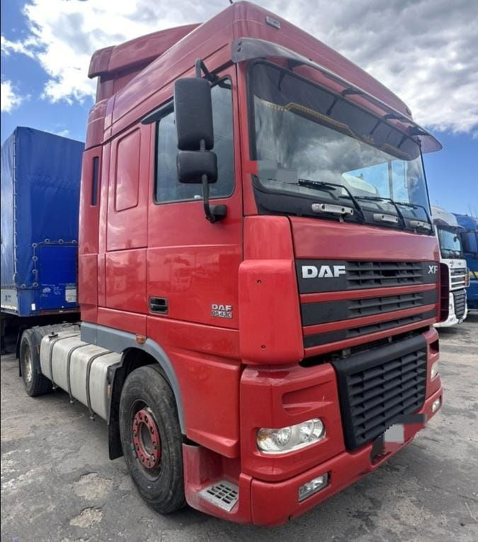 DAF XF 95 Tractor unit - Tractor unit: picture 1 DAF XF 95 Tractor unit - Tractor unit: picture 1