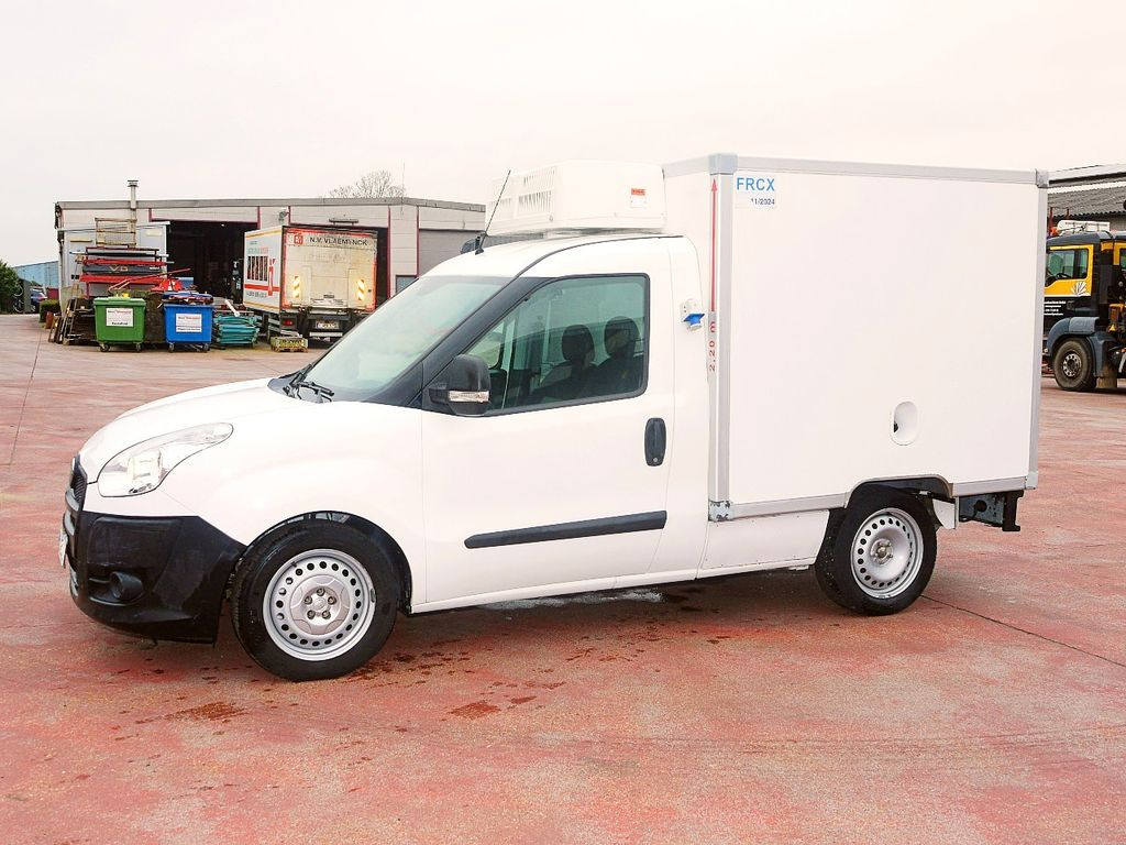 Fiat 1.3 DOBLO KUHLKOFFER RELEC FROD TR22 -20C - Refrigerated delivery van: picture 4 Fiat 1.3 DOBLO KUHLKOFFER RELEC FROD TR22 -20C - Refrigerated delivery van: picture 4