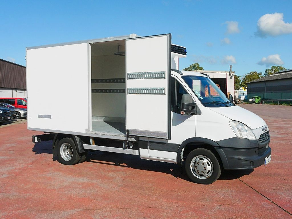 Iveco 35C13 DAILY KUHLKOFFER CARRIER XARIOS 300 -20C Iveco 35C13 DAILY KUHLKOFFER CARRIER XARIOS 300 -20C - Refrigerated delivery van: picture 3 Iveco 35C13 DAILY KUHLKOFFER CARRIER XARIOS 300 -20C Iveco 35C13 DAILY KUHLKOFFER CARRIER XARIOS 300 -20C - Refrigerated delivery van: picture 3