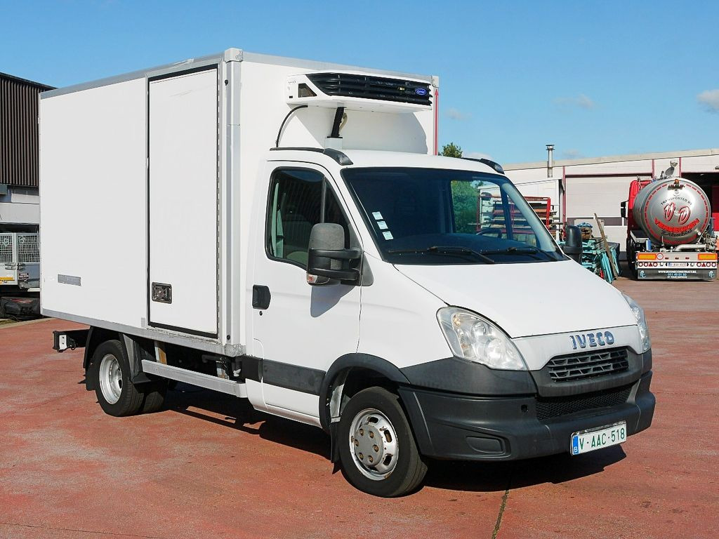 Iveco 35C13 DAILY KUHLKOFFER CARRIER XARIOS 300 -20C Iveco 35C13 DAILY KUHLKOFFER CARRIER XARIOS 300 -20C - Refrigerated delivery van: picture 2 Iveco 35C13 DAILY KUHLKOFFER CARRIER XARIOS 300 -20C Iveco 35C13 DAILY KUHLKOFFER CARRIER XARIOS 300 -20C - Refrigerated delivery van: picture 2