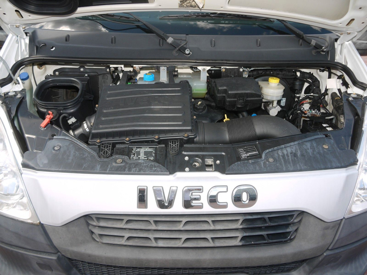 Refrigerated delivery van Iveco 35C13 DAILY KUHLKOFFER CARRIER XARIOS 600 MULTI: picture 17 Refrigerated delivery van Iveco 35C13 DAILY KUHLKOFFER CARRIER XARIOS 600 MULTI: picture 17