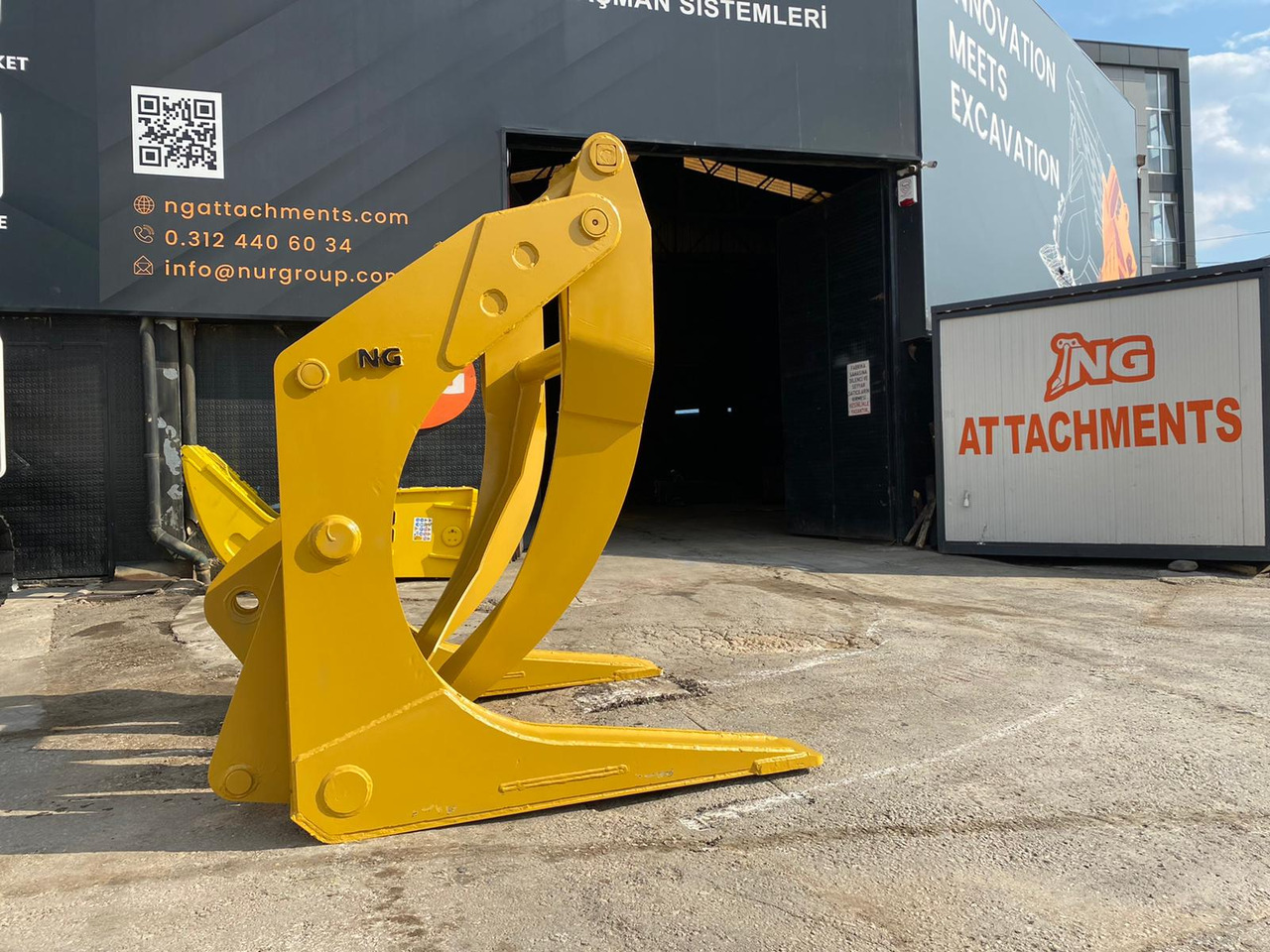 LOADER LOG GRAPPLE - TIMBER GRAPPLE - Grapple for Loader: picture 4 LOADER LOG GRAPPLE - TIMBER GRAPPLE - Grapple for Loader: picture 4