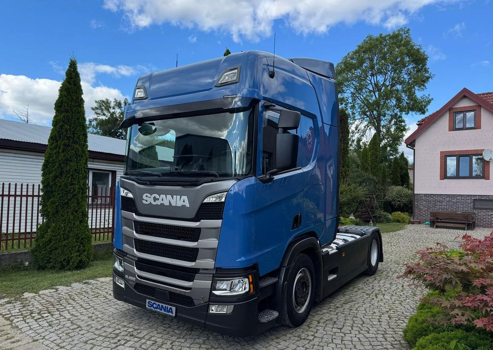 Scania R450 - Tractor unit: picture 1 Scania R450 - Tractor unit: picture 1