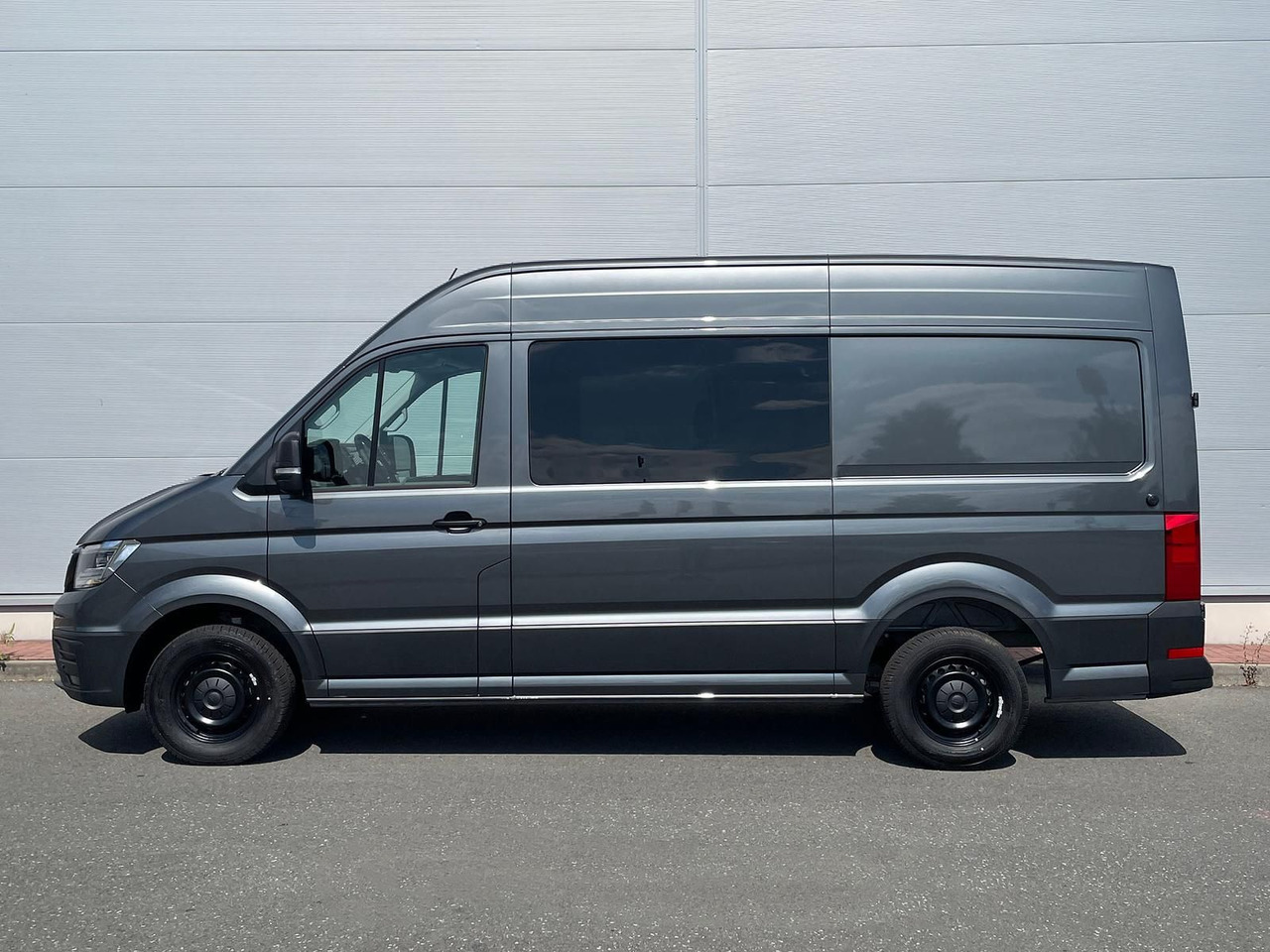 MAN TGE 3.160 L3H3 MIXTO LED AHK NAVI GRA RWD SITZH - Car: picture 4 MAN TGE 3.160 L3H3 MIXTO LED AHK NAVI GRA RWD SITZH - Car: picture 4