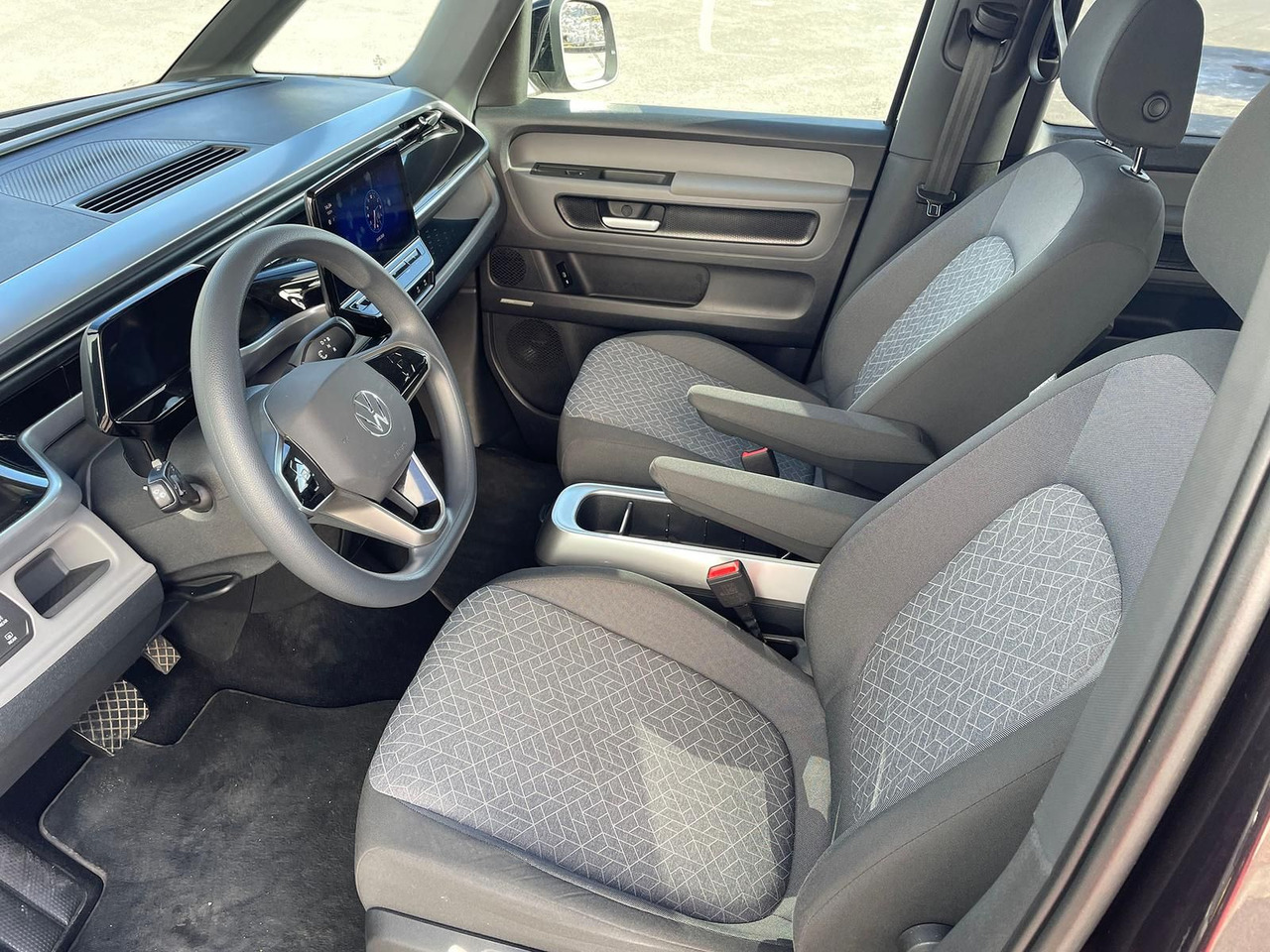 Passenger van, Electric van Volkswagen ID.Buzz KW Fahrwerk LM Felgen KLIMA PDC ACC DAB: picture 27